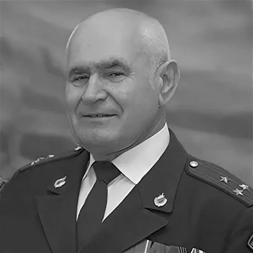 Администрация объявила общественное обсуждение об установке памятного знака бывшему начальнику УМВД 