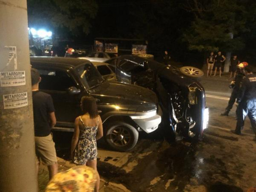 Авария с «цирковым кульбитом» произошла в Таганроге
