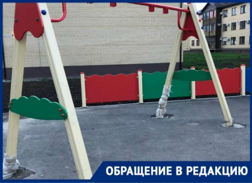 Детская площадка в микрорайоне «Авиатор» Таганрога - красивая обертка с ужасом внутри