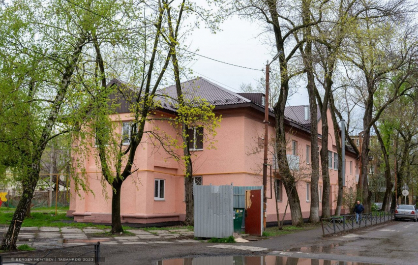 Доживут ли таганрожцы из аварийного дома на Большой Бульварной до расселения и компенсаций?