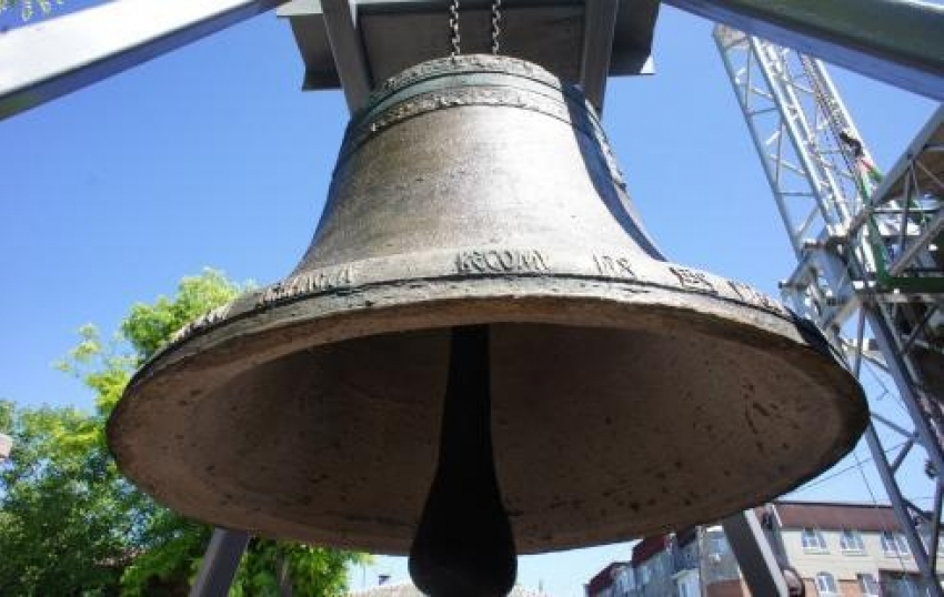 Из трофейной пушки в символ эпох: как таганрогский колокол прошел путь от Парижа до Херсонеса