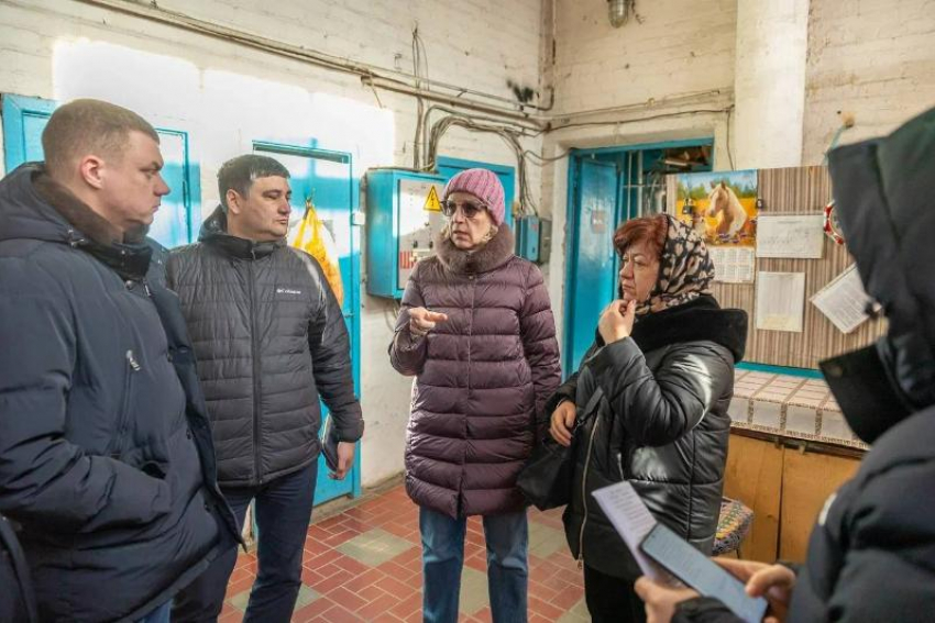 Тепло по расписанию: в администрации снова обещают, что скоро всё починят