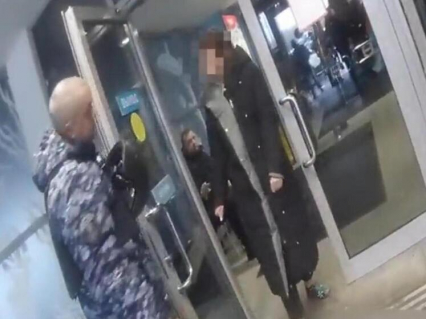 Культурная столица отдыхает: таганроженка «зажгла» в московском аквапарке