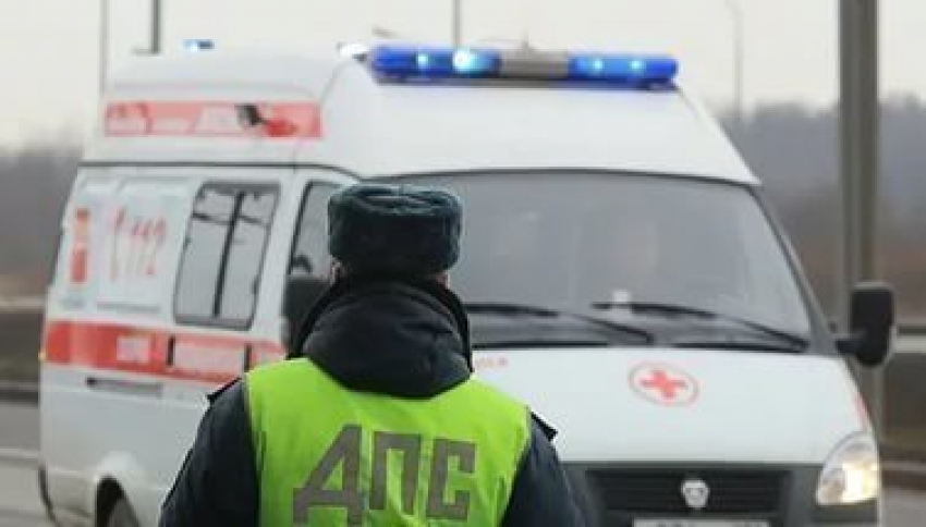 В Таганроге иномарка сбила пожилую женщину