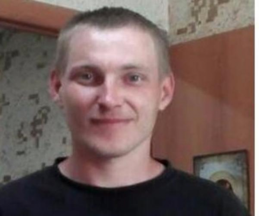 Две недели волонтеры вместе с полицией разыскивают под Таганрогом 31-летнего мужчину 
