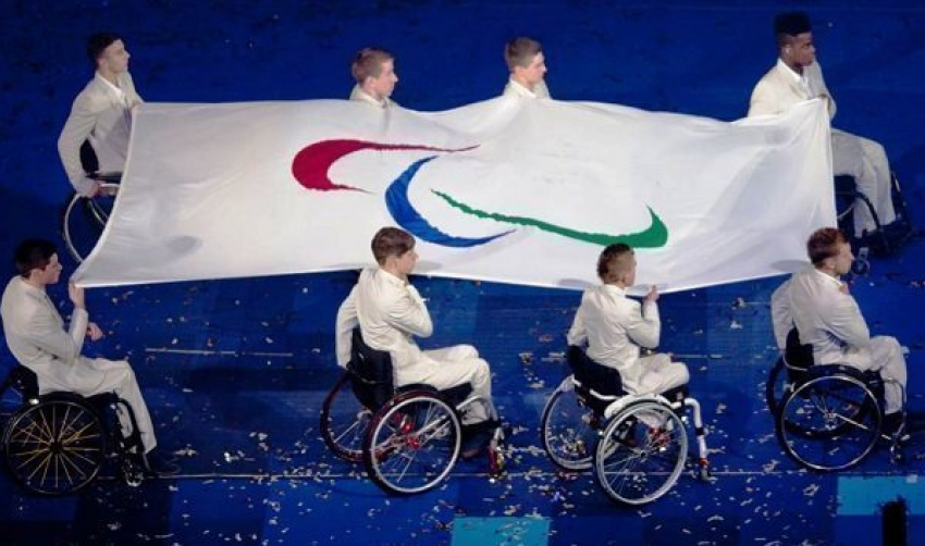 Таганрогский пловец взял три золотых и две серебряных медали на альтернативных Паралимпийских играх