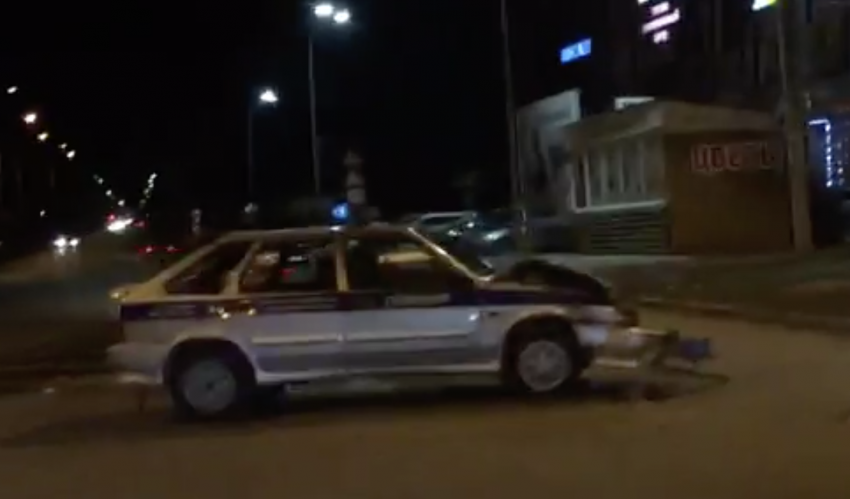 В Ростовской области попал в ДТП автомобиль Росгвардии