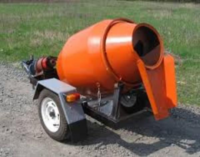 За кражу бетономешалки таганрожцу грозит пять лет колонии