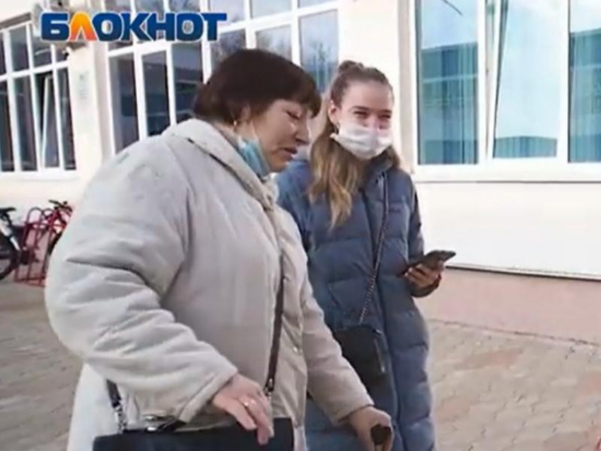 "Скорее поддерживаю!": как встретили в Таганроге новость о признании Россией ЛНР и ДНР