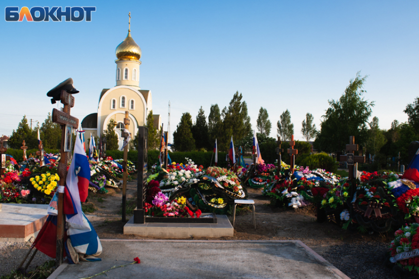 Жители садов страдают от поминальных дней: организационная ошибка Таганрога 