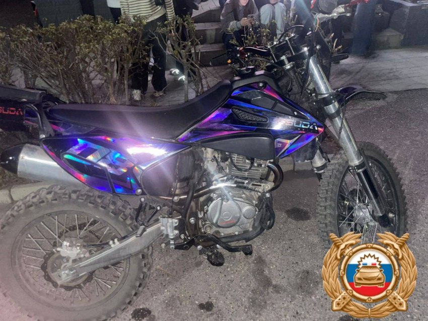 Машина цинично снесла подростка на мотоцикле - катастрофа под Таганрогом