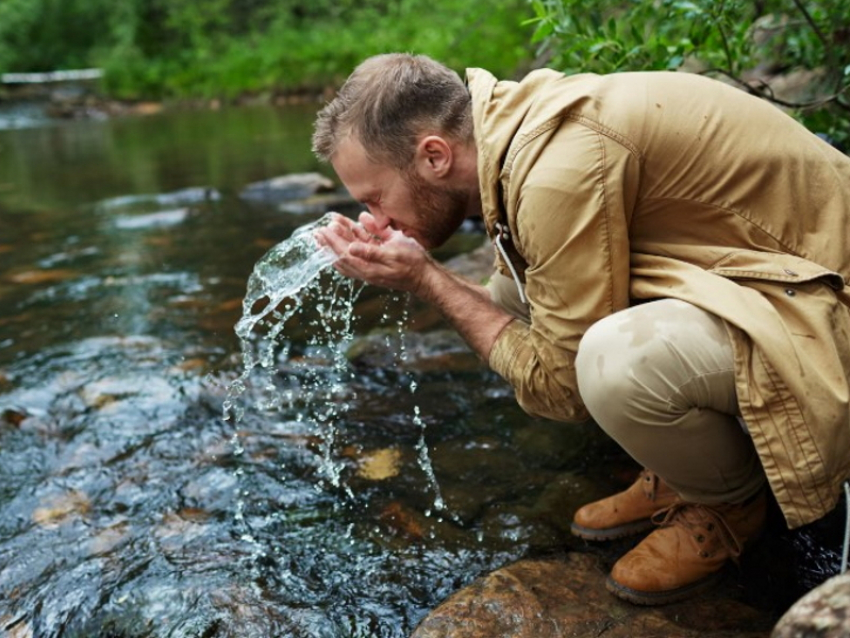 «Вода все слышит»: узнайте, почему нельзя было ругаться у воды в Константинов день