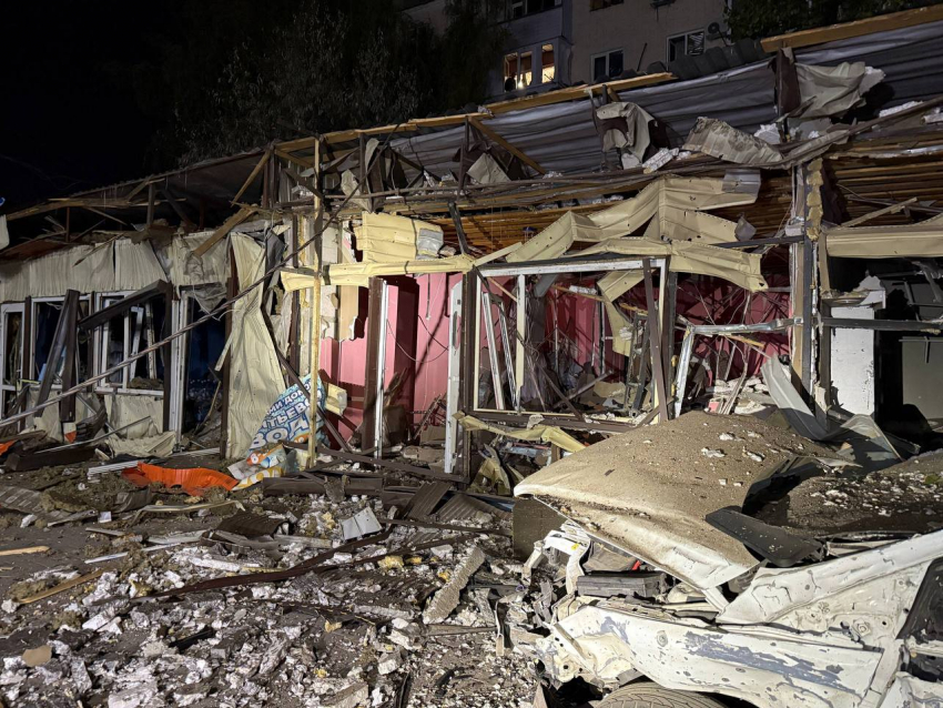 Раненые люди, разрушенные здания: массированная атака украинских дронов накрыла всю Ростовскую область