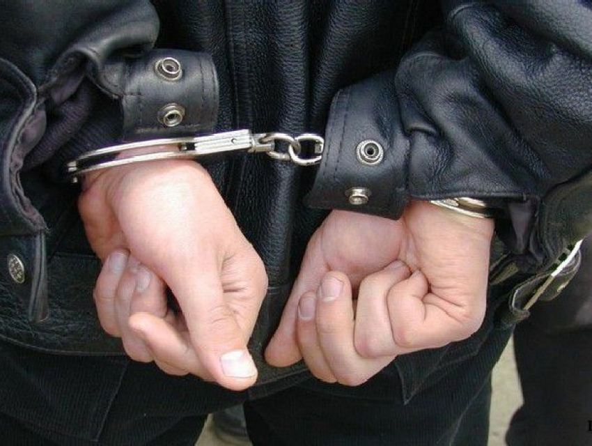 Очевидцы преступления задержали ограбившего пенсионерку мужчину в Таганроге
