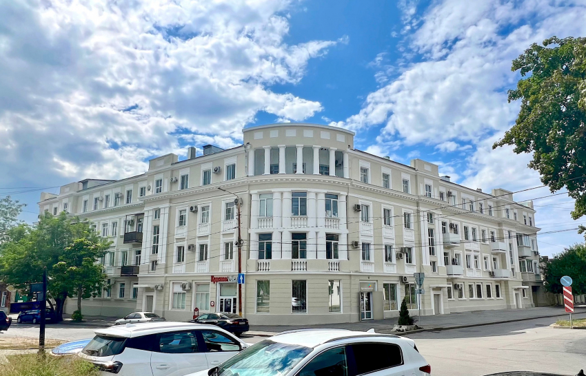 "Директорский дом» в Таганроге сменил безвкусицу на столичный лоск