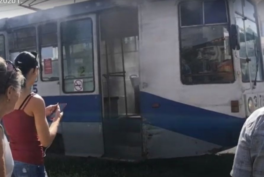 В Таганроге в трамвае случился пожар