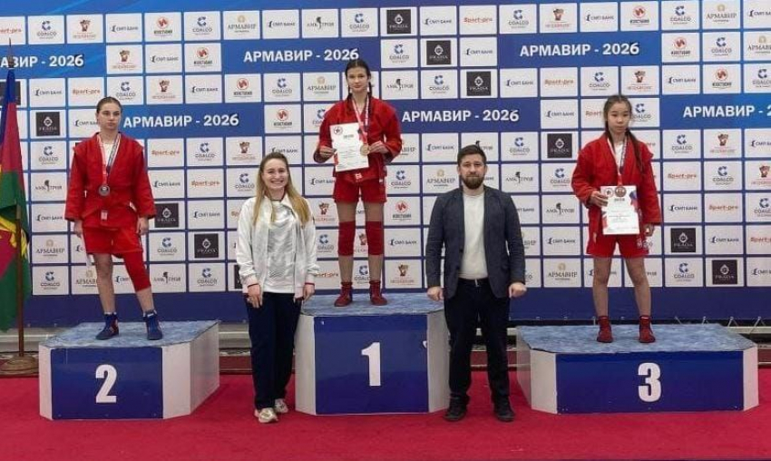 Юная таганроженка завоевала золото по самбо, но это только начало