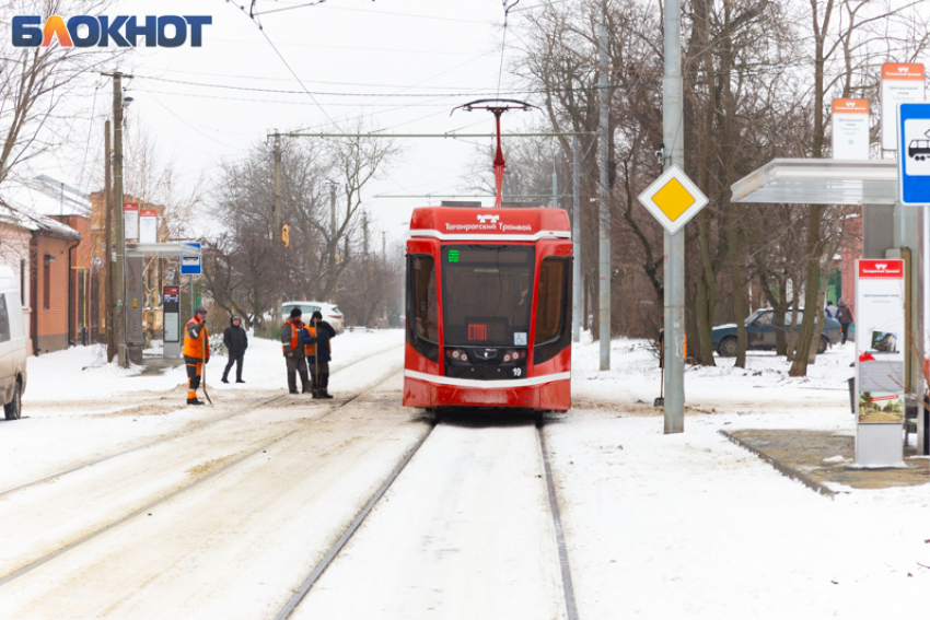 Администрация объяснила ситуацию с перебоями в работе транспорта аномальными морозами и снегопадом