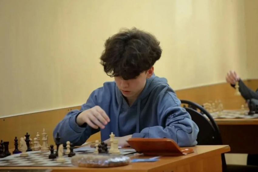 Юный таганрожец стал чемпионом России по решению шахматных задач