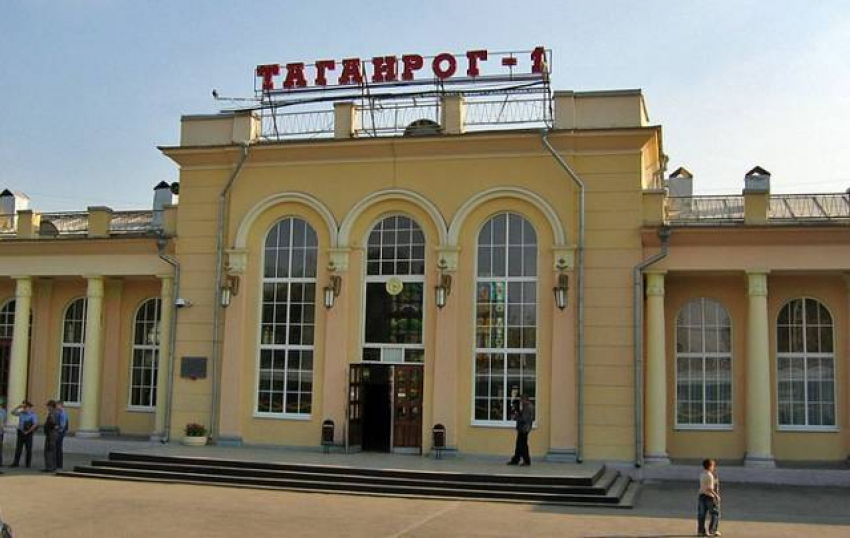 Исполняющий обязанности мэра Таганрога встретился с жителями микрорайона Новый вокзал