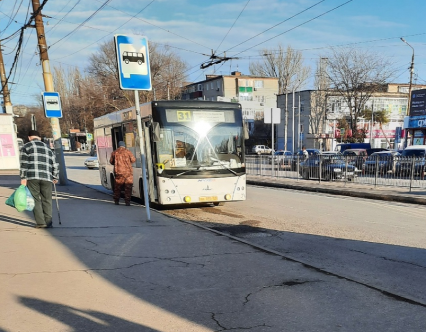 Транспортники посчитали: сколько таганрогских автобусов оборудованы кондиционерами