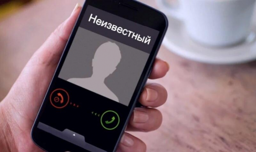 И снова мошенники: пенсионерка потеряла 360 тысяч рублей после телефонного разговора 