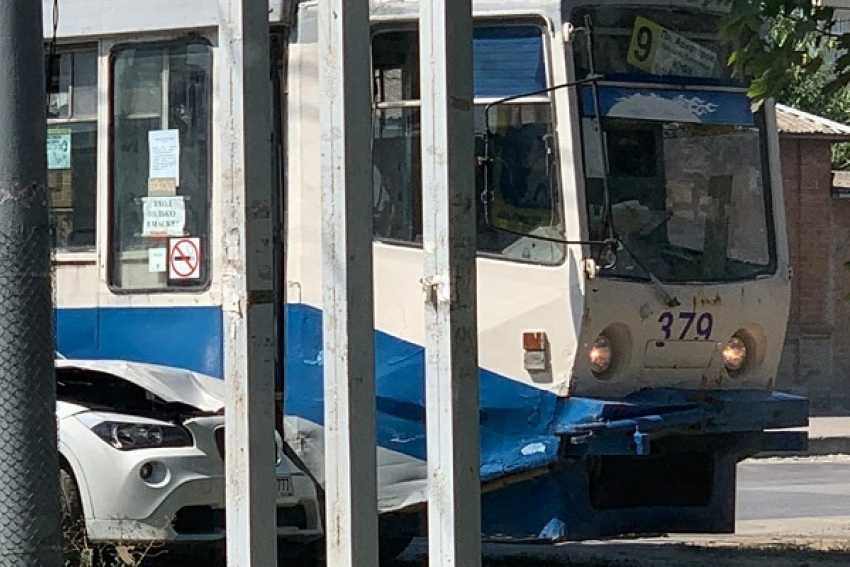 Новое ДТП с участием трамвая произошло в Таганроге