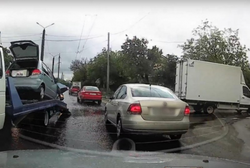 В Таганроге за вчерашний день произошло сразу 9 ДТП 