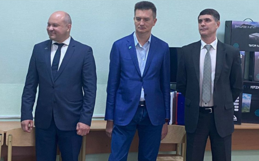 Таганрог посетил министр промышленности области 