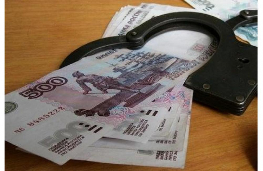 Кубанский полицейский оценил свою поездку в Таганрог в 6000 долларов