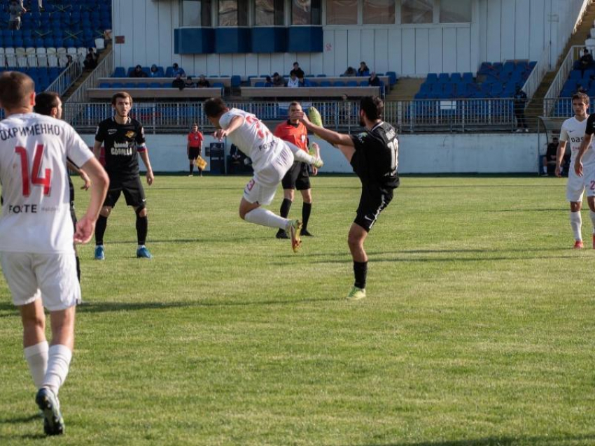 Игра в столице Дагестана закончилась для таганрогских футболистов печально