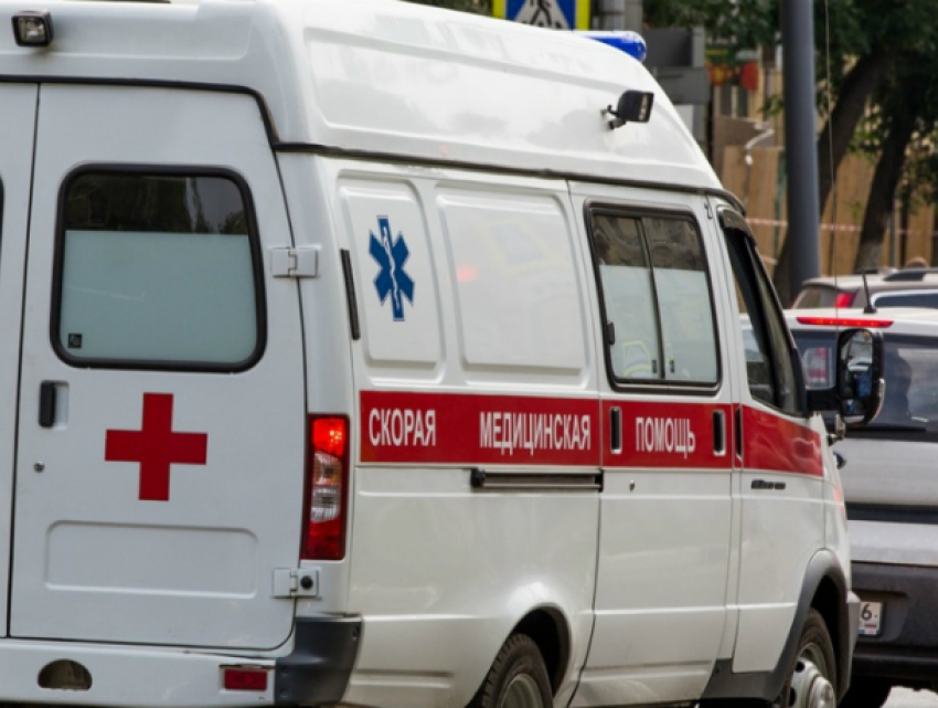 В Таганроге очередная авария с участием автоледи