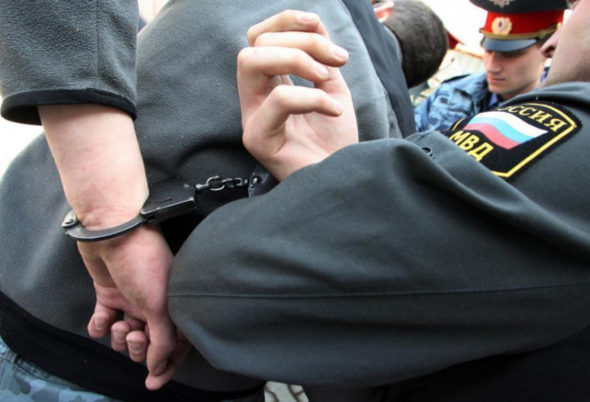 На перегоне Таганрог – Морская задержан мужчина с крупной партией марихуаны 