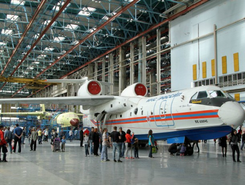 С авиационного завода в Таганроге хотят взыскать более 13 млн рублей
