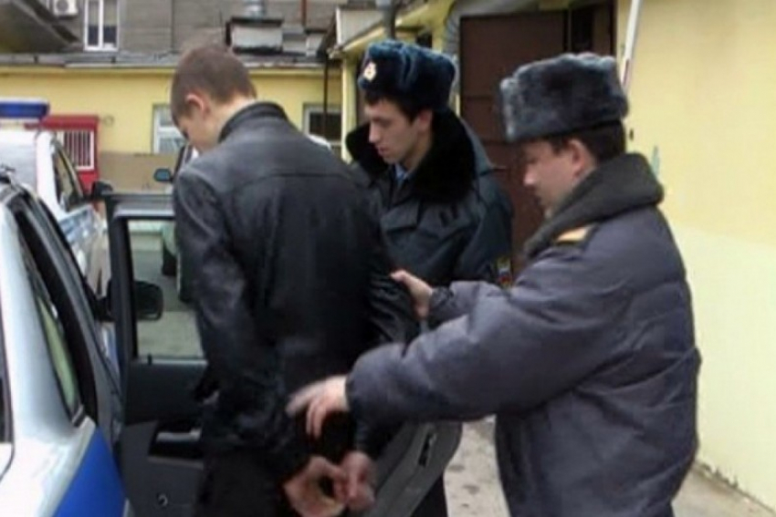 В Таганроге молодой парень украл два ноутбука из магазина