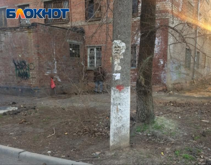 Поменяют окна и двери в приюте для бомжей Таганрога