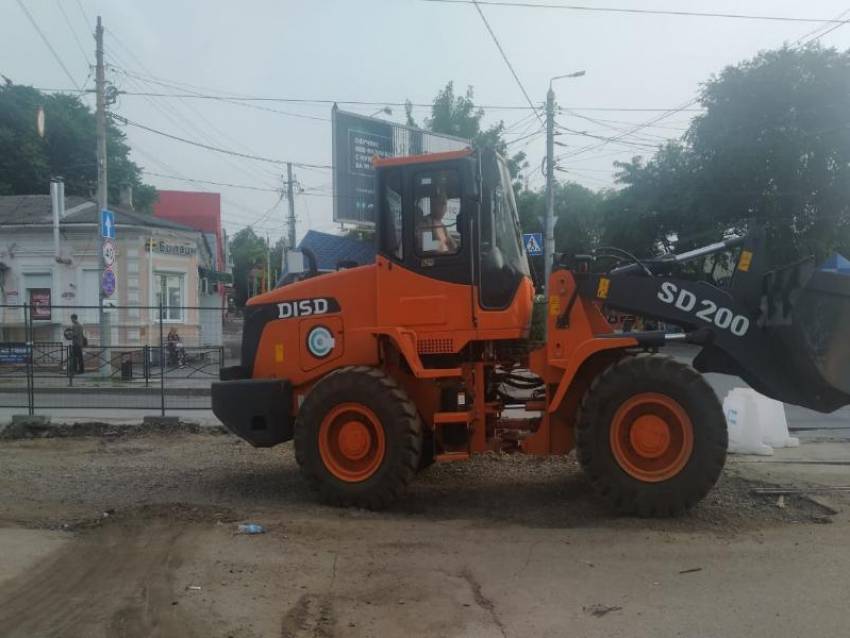 В отличие от многострадальной Петровской большой ремонт на улице Фрунзе продолжается