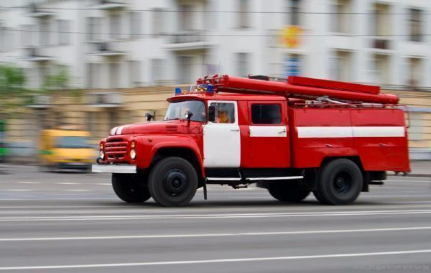 Два крупных пожара произошло в Таганроге в минувшие выходные