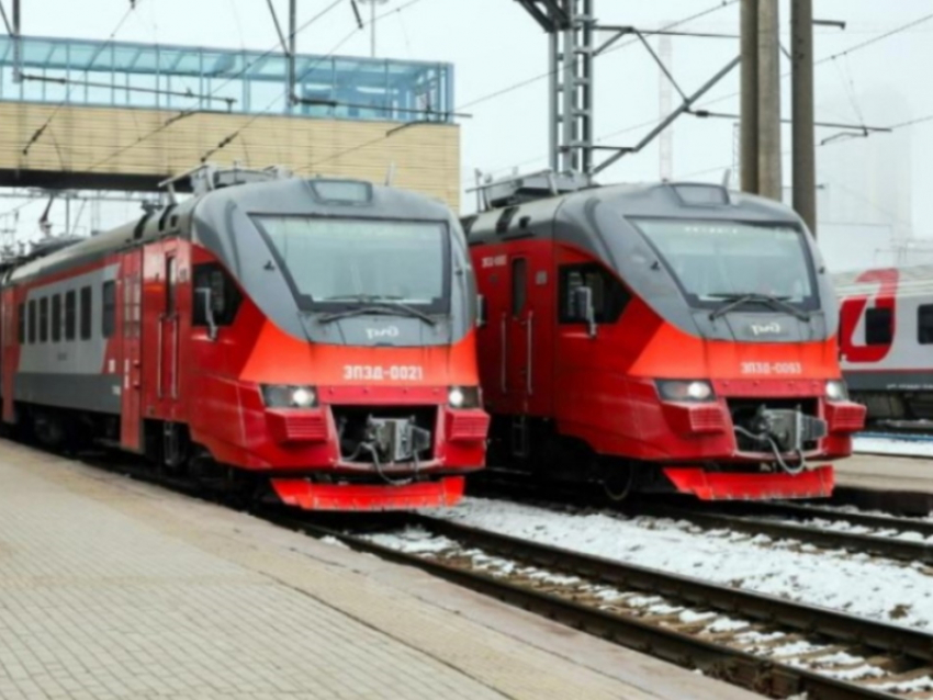 Погиб в День святого Валентина: 34-летний таганрожец оказался под колёсами электропоезда 