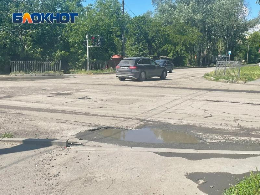 Почти 27 миллионов потратят накарто-ямочный  ремонт трех дорог в Таганроге
