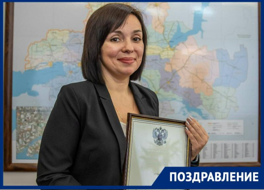 Министр спорта РФ наградил жительницу Таганрога