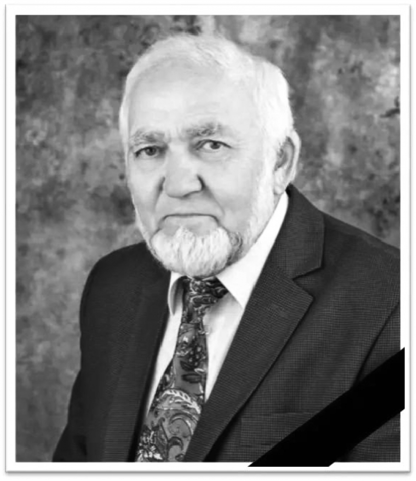 Таганрог прощается с выдающимся педагогом Анатолием Атаманченко