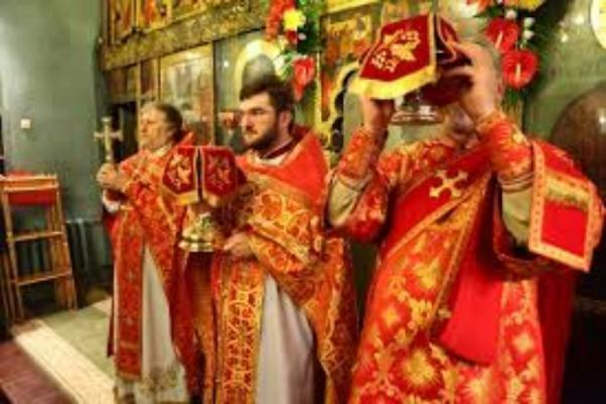 Пасхальные богослужения пройдут во всех храмах Таганрога