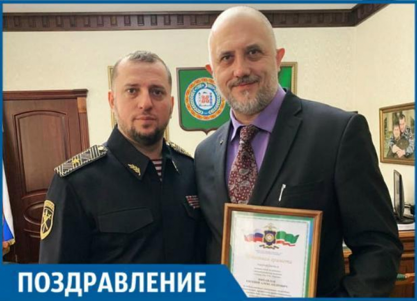 Сегодня День рождения и получение награды празднует журналист Евгений Михайлов