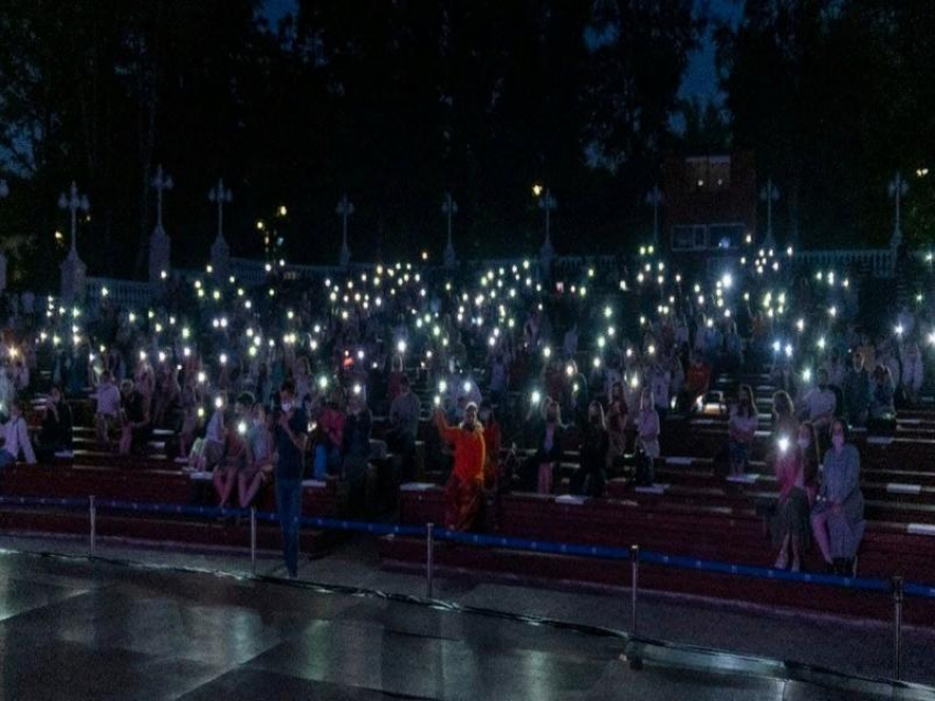 Уличное кино в библиотеке: Таганрог оригинально встретит знаменитый фестиваль 