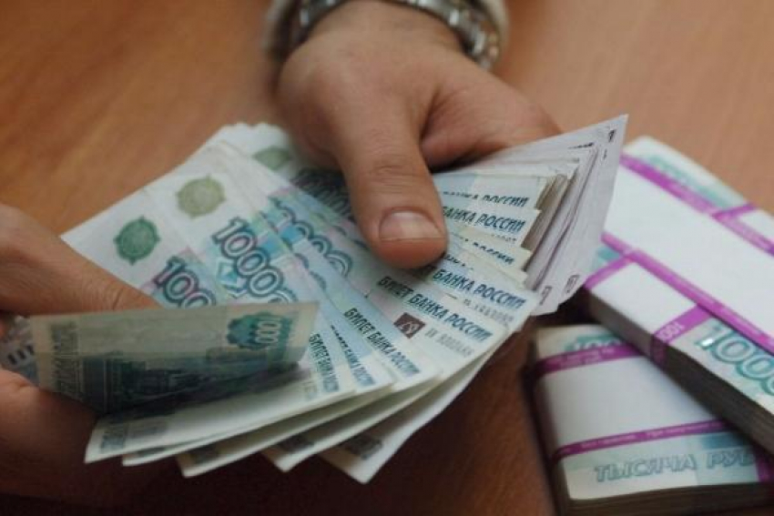 Таганрогского предпринимателя подозревают в мошенничестве на 8,5 миллионов рублей
