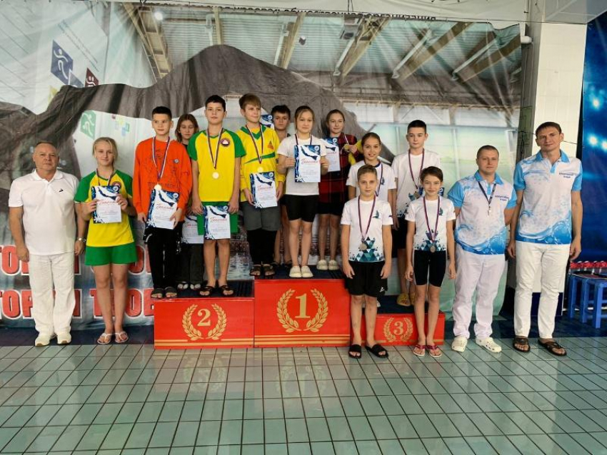 Таганрожцы привезли полный комплект медалей с соревнований по подводному спорту
