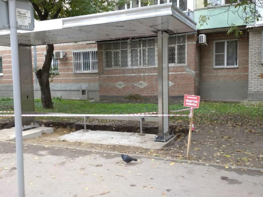 В Таганроге установили 33 из 59 новых остановок 
