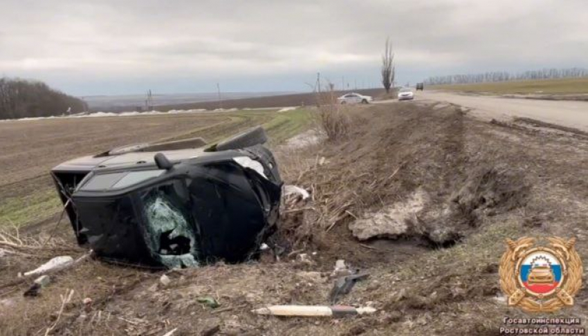 Под Таганрогом пострадали четверо, включая двоих детей