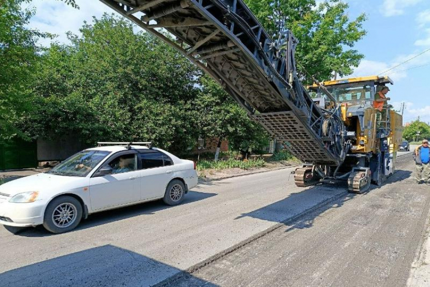 В Таганроге обещают отремонтировать дополнительно два участка дорог